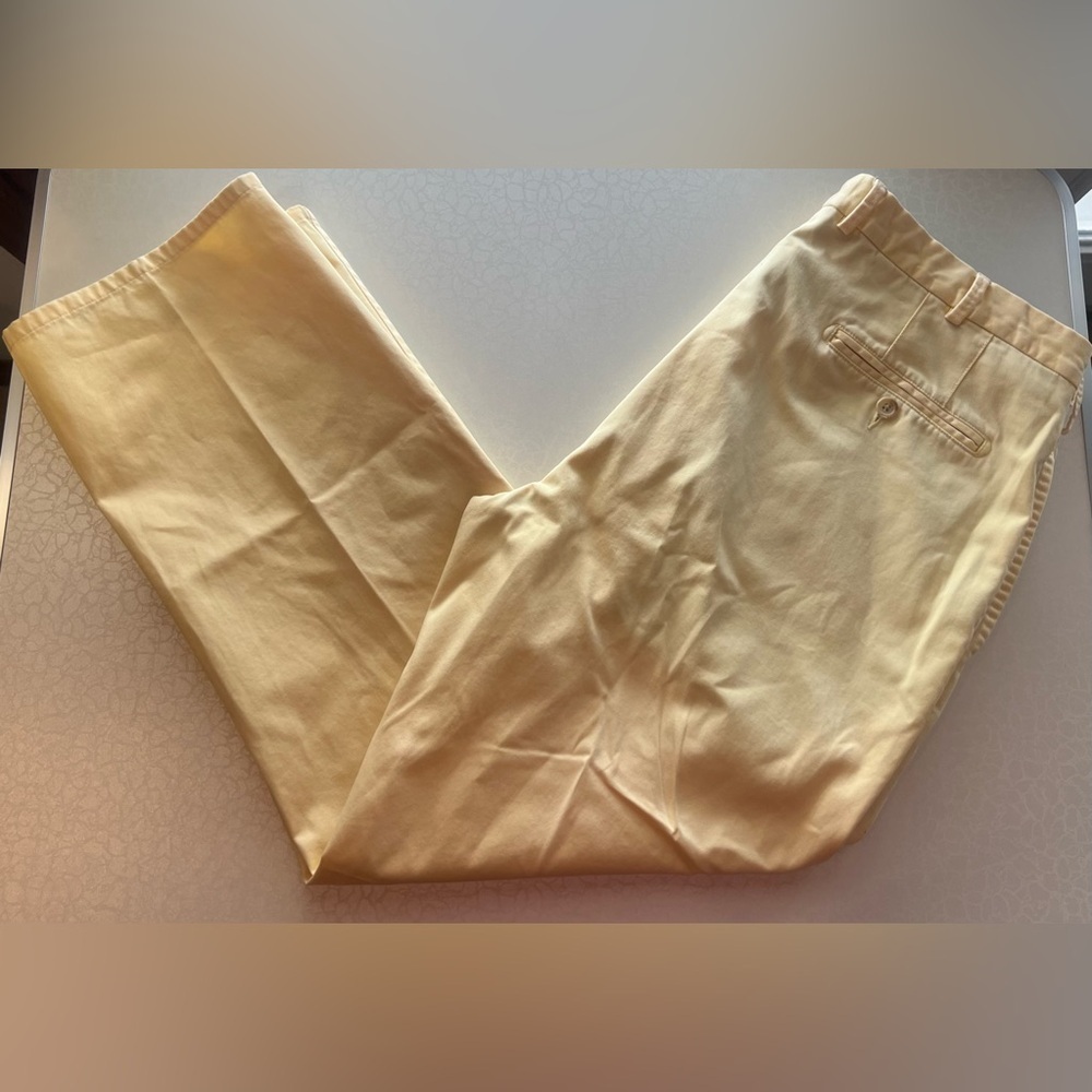 PETER MILLAR | Crown Sports Yelliw Chinos. Size: 38